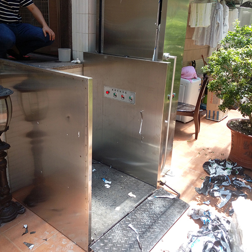 無(wú)障礙升降機(jī)